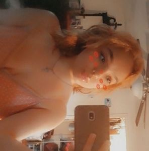 Meet your Posher, Emma rose